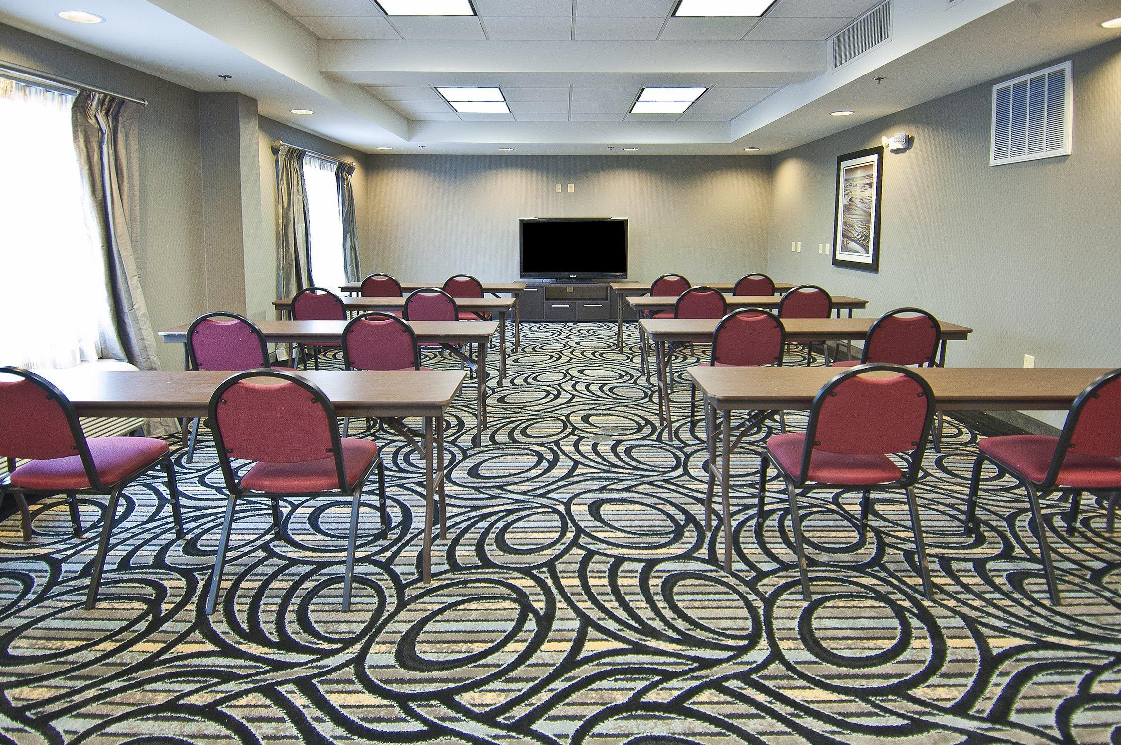 Holiday Inn Express & Suites Jackson/Pearl International Airport Buitenkant foto